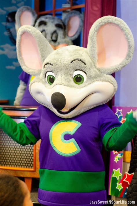 Chuck E Cheese Chuck E Cheese Mascot Character Sexiz Pix