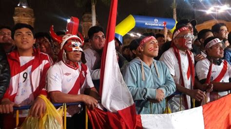 Gente Peruana Peruanos Peruvian People Peruvians Peruvian People