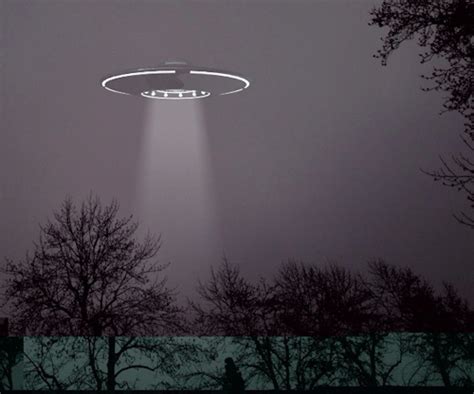 Gifs Animados de Ovnis imágenes con movimiento de naves extraterrestres