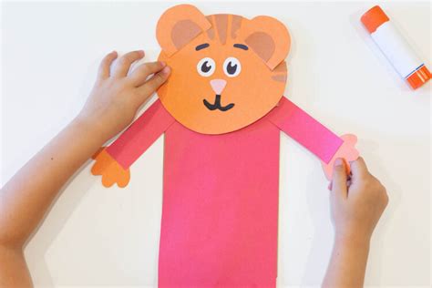 Make A Puppet Daniel Tiger Miss Elaina And Pbs Kids For Parents