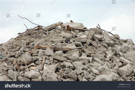 Pile Rubble Demolished Building Stock Photo 484548 Shutterstock