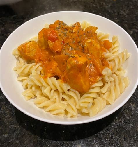 Below, we've included all the steps you need to make this seriously tantalizing pasta dish for dinner tonight. Gigi Hadid's Vodka Pasta | Recipe - Liverpool Guild ...