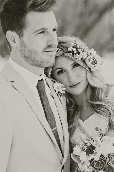 Top 10 Most Romantic Wedding Photo Ideas Youll Love