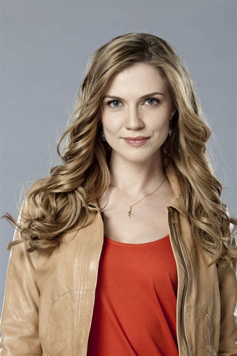 Sara Canning Body Measurement Bra Sizes Height Weight Celeb Now