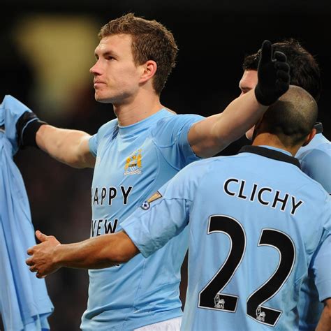 Manchester City Noises From Dzeko Aguero Ominous As Sky Blues Chase