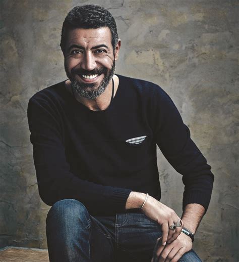 Hakan altun lyrics with translations: Hakan Altun Kavuşmalıyız (ft. Derya Bedavacı) - رسانه بترینا