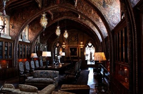 Victorian decor does not have to break your bank. 21 Gorgeous Gothic Home Office and Library Decor Ideas ...