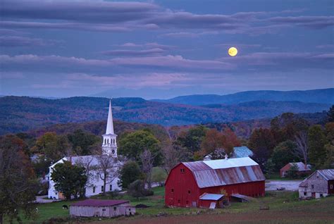 Carols View Of New England Moon Rise Over Peacham Vt And Martins