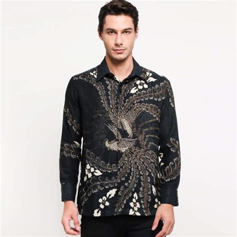 10 Baju Batik Pria Terbaru Dengan Model Terkini Yang Bagus 2024