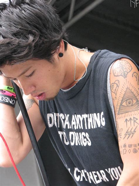 He was born as takahiro moriuchi but due to his parents' divorce, he changed his surname to morita. 画像 : 【ONE OK ROCK】 Taka(ボーカル) 画像まとめ 【100枚以上】 壁紙・高画質 ...