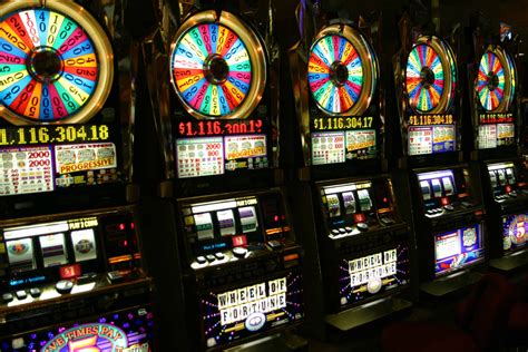 Slot Machines Wheel Of Fortune | Milwaukee