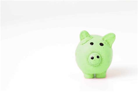 Wenn sie ein konsumentenkredit in der bank oder online aufnehmen, müssen sie immer zinsen und gebühren des kreditbetrags zahlen. Leihen Sie sich Geld! Die Bank zahlt Ihnen Zinsen dafür!