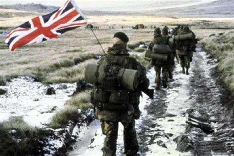 falkland war begins as argentina seizes falkland islands from britain 40 years ago this hour