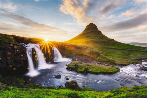 Travel to iceland to experience the stunning icelandic nature, the beauty of the rugged landscape and the creativity of the icelandic people. Ultimate Iceland Itineraries: 5, 7, 10 & 14 Days | kimkim