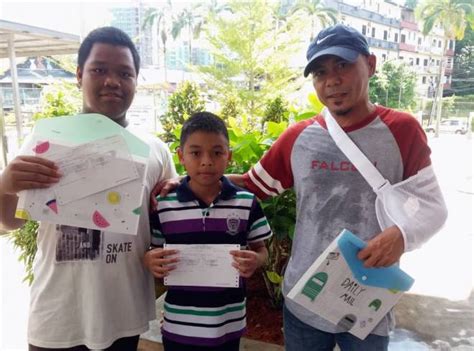 Semakan keputusan spm 2017 telah diumumkan semalam 3 mac 2018 bersamaan hari khamis. Tidak patah semangat walaupun gagal dapat 6A penuh dalam ...