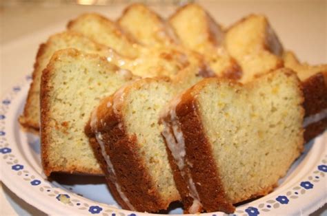Magnolia Bakery Lemon Vanilla Bundt Cake Recipe - Food.com