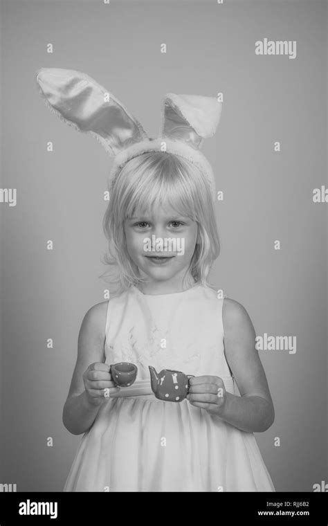 Little Girl In Bunny Ears Easter Stock Photo Alamy