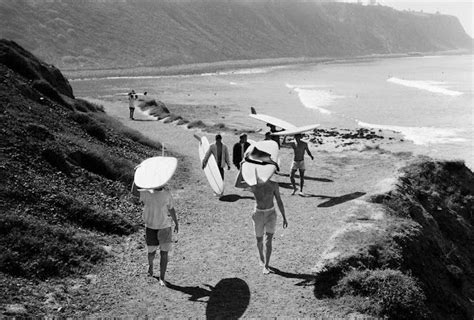 40 Groovy Pictures Capture Beach Scenes In The Us During The 1960s