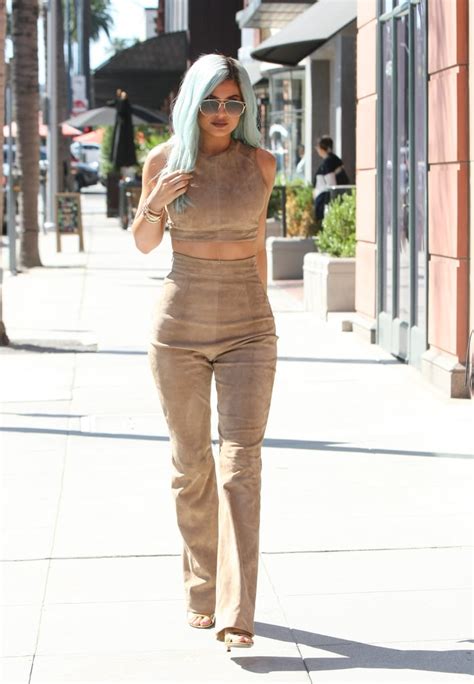 Kylie Jenner With Sky Blue Hair In 2015 Kylie Jenner Best Hairstyles Popsugar Beauty Photo 12
