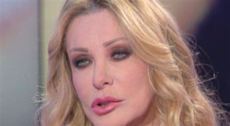 L'avventura in rai di paola ferrari entra nella sua fase conclusiva. Paola Ferrari sogna il Festival di Sanremo: "Tutte tranne me"