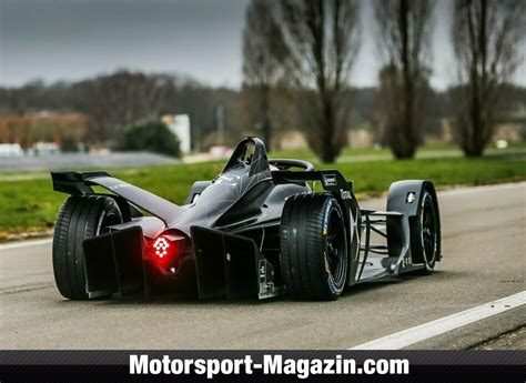 Ein porsche 2020 formel e auto. Formel E, Auto-Vergleich: Geschwindigkeit, Leistung, Batterie