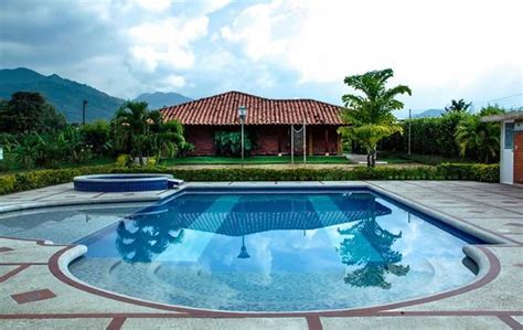 .casa ubicada en el barrio villa campestre en el municipio de tulua, valle del cauca. Finca Campestre Villa Agaton, La Marina, Tuluá, Valle del ...