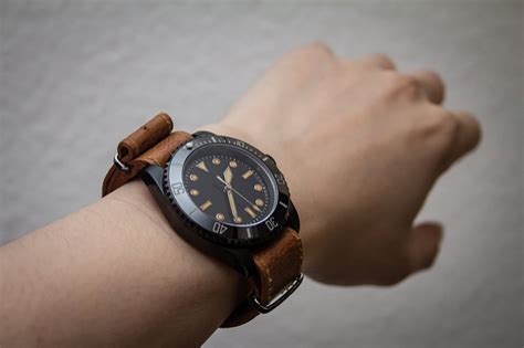 All of our straps are stylish, reliable and. Buy Leather Watch Straps For Men | Swiss Divers Watches