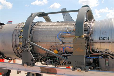 F110 Ge 129 On Engine Transportation Trailer Engineering