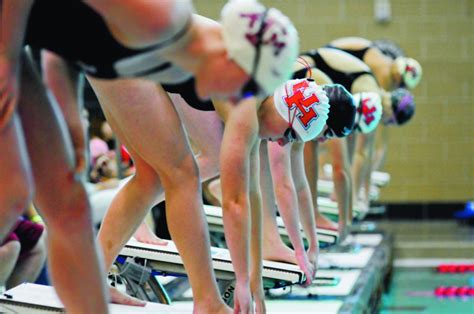 Swimming And Diving Opens Season On Road At North Texas The Cougar