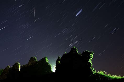 Thu, 12 aug 2021 6 days away. Perseid meteor shower: What are they and when can you see ...