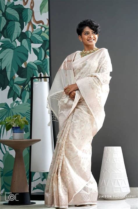 Anandam Fame Anarkali Marikar In White Silk Saree Looks Elegant K4