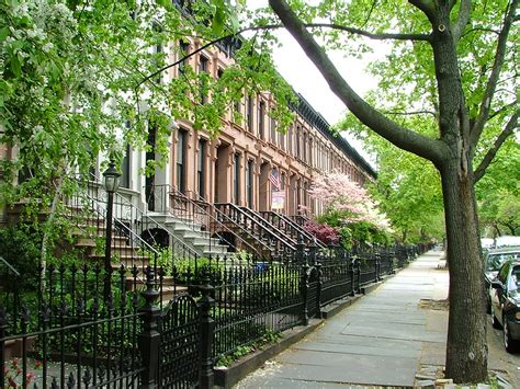 Brooklyn Brownstones Park Slope Is A Neighborhood In The W Flickr
