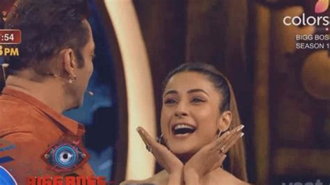 Bigg Boss 16 Shehnaaz Gill To Reunite With Salman Khan On Weekend Ka Vaar People News Zee News