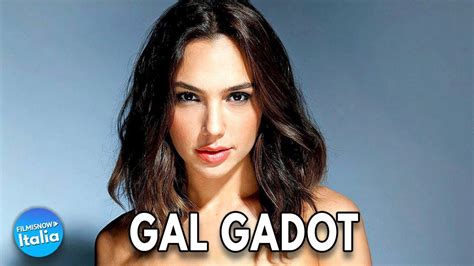 Gal gadot is an israeli actress, singer, martial artist, and model. GAL GADOT | MIGLIORI FILM TRAILER COMPILATION - YouTube