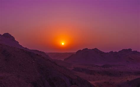 Download Wallpaper 3840x2400 Sunset Mountains Rocks Desert Sky 4k