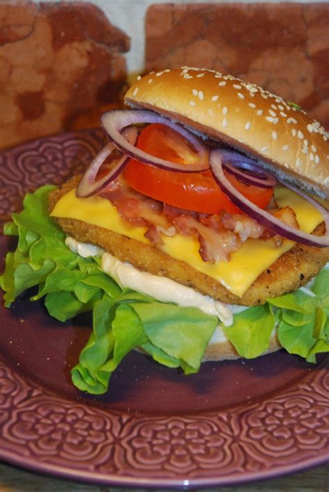 En fryst kycklingburgare från kronfågel innehåller allergenen gluten, trots att det inte deklarerats på innehållsförteckningen. Smaskelismaskens: Kycklingburgare