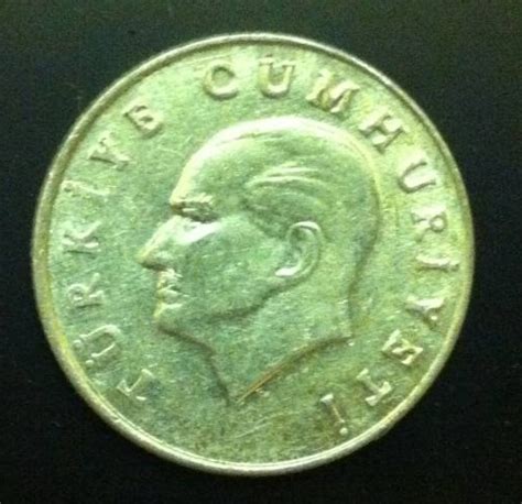 10 Lira 1985 Republic 1981 1990 Turkey Coin 33040