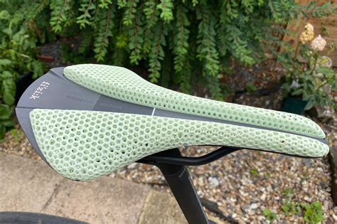 Fizik Adaptive 00 Vs Evo Saddle Review Cycling Weekly