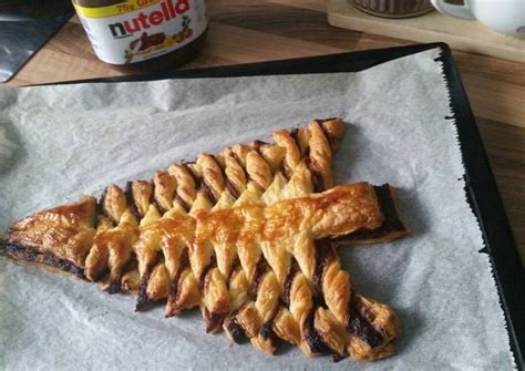 Rezept Blätterteig -Tannenbaum mit Nutella - Füllung die Knusprig