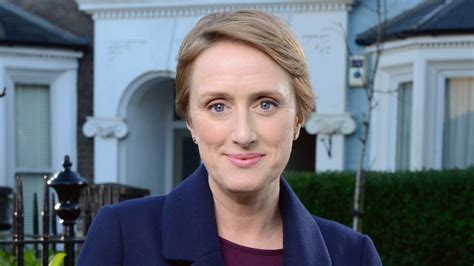 Eastenders Spoilers Is Michelle Fowler About To Start An Affair With