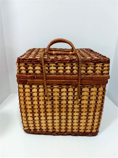 Large Wicker Picnic Basket With Lid And Handles Lined Wicker Etsy