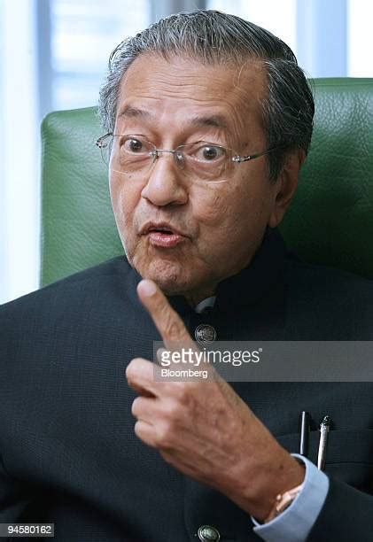 Mahathir Mohamad 2007 Photos And Premium High Res Pictures Getty Images