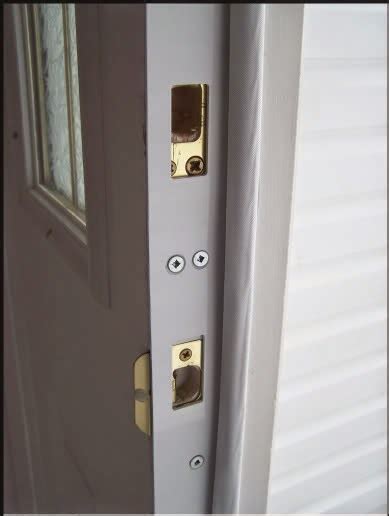 Now make sure you get strong hinges…three of four for sure. TINCANBANDIT's Gunsmithing: Wanna Keep Your Guns Safe ...