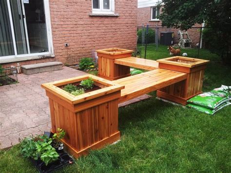 Diy Corner Planter Bench Myoutdoorplans Free Woodworking Plans And