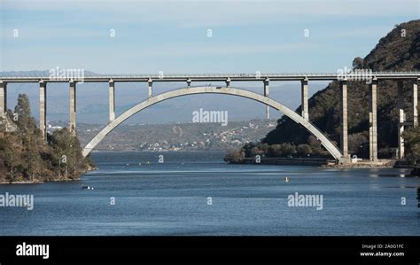 Bridge Type Open Spandrel Deck Arch Stock Photo Alamy