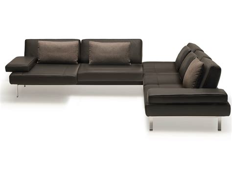 A modular sofa is a regular sofa but with much more flexibility. Modular leather sofa DS-904 by de Sede design Nicolaus ...