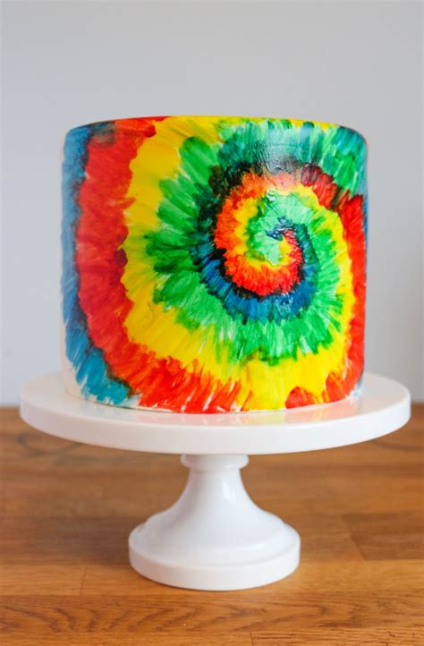 Most dye kits recommend using natural fibers like cotton, wool, silk, or rayon. How to Make a Tie-Dye Cake — Inside and Out