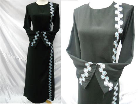 Konveksi baju jubah menyediakan jasa pembuatan baju jubah sesuai dengan desain anda. AIZARA COLLECTION: JUBAH WANITA SERI NAFIRA