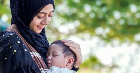 Lewat internet hal apapun jadi terasa mudah. Cabaran Memilih Ibu Tunggal Sebagai Pasangan.