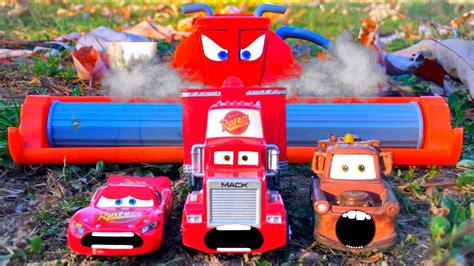 Tractor Tipping Disney Pixar Cars Lightning Mcqueen Mater Mack Hauler